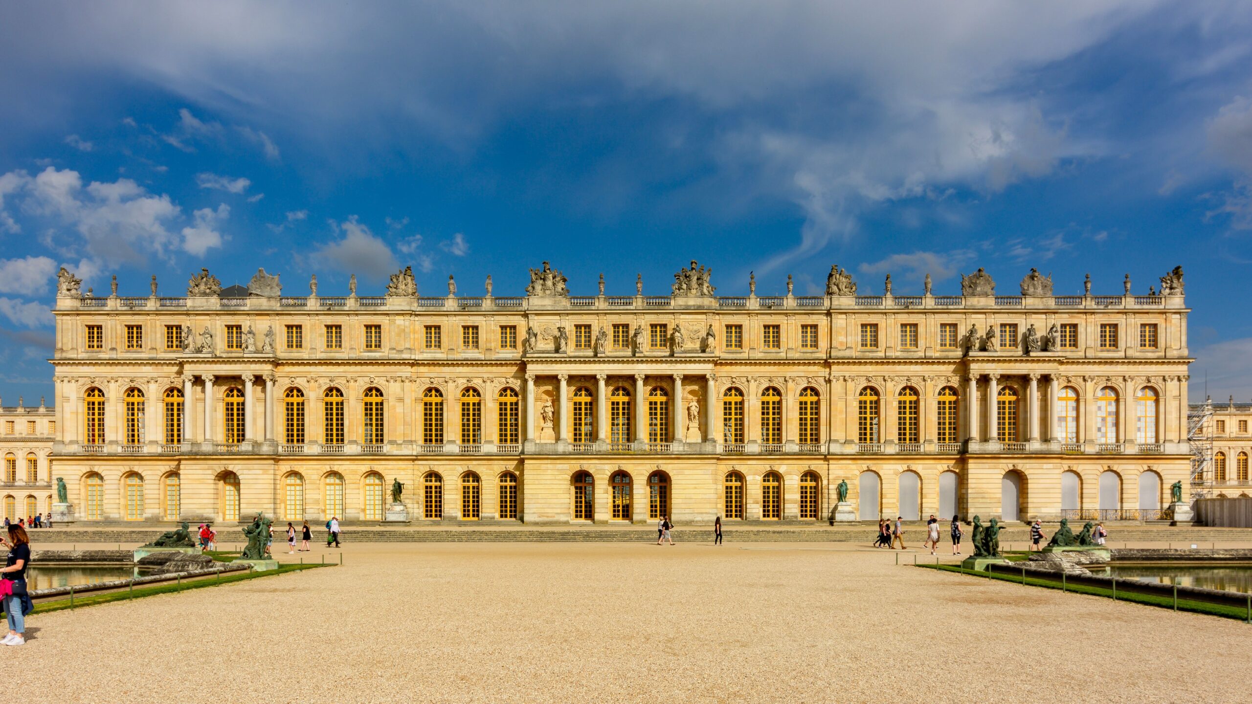 Palace of Versailles - kp tourist guide - monuments in France